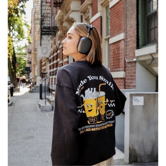 Mayfair group Made You Smile Jet Crewneck - Picture 3 of 8